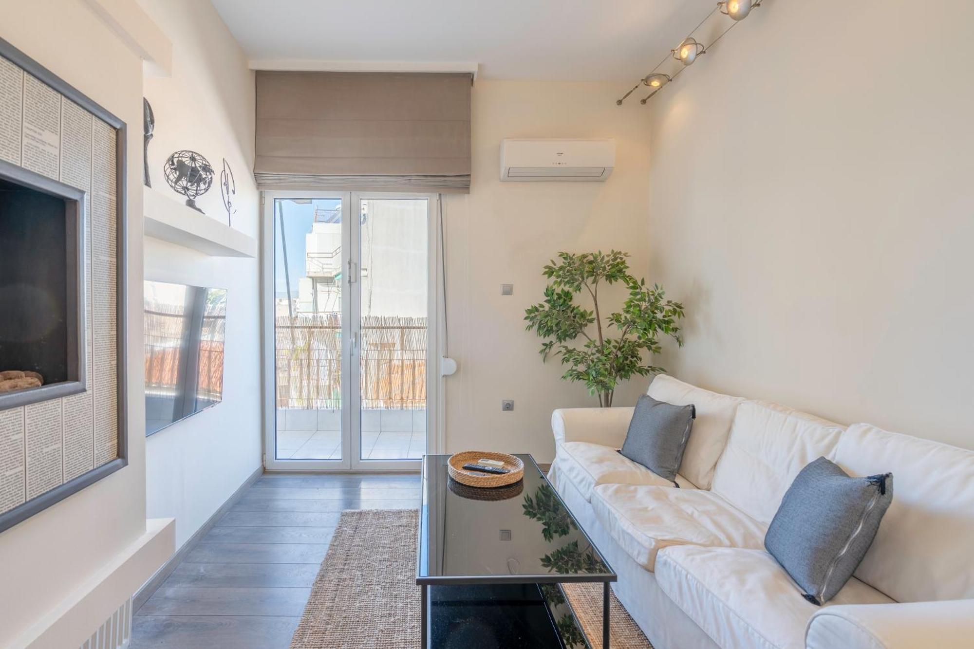 City Oasis: Newly Renovated 2Br Apt In City Center Athén Kültér fotó
